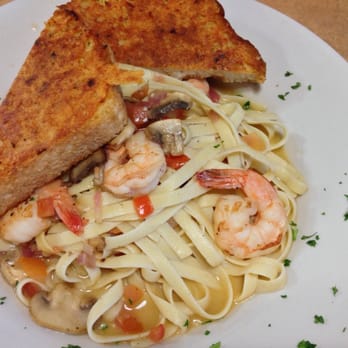 Dad's Cafe - Shrimp scampi pasta. Taste good at a great price. - Breakfast & Brunch Near Me - Brentwood, California Dad's Cafe - Shrimp scampi pasta. Taste good at a great price. - Breakfast & Brunch Near Me - Brentwood, California