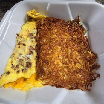 Early Bird Cafe - Egg, cheese & bacon omelet w hashbrowns. - American Near Me - Pine, Arizona