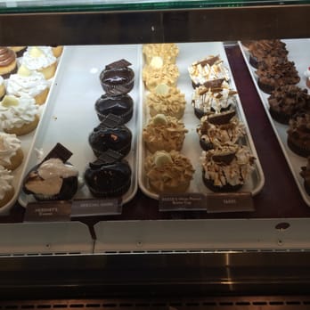 Hershey's Chocolate World - More Baked Treats - Kids Activities Near Me - Hershey, Pennsylvania