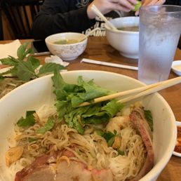 Dry hu thieu with broth Dry hu thieu with broth