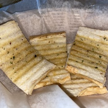 Crab House Brooklyn - Garlic Bread - Seafood Near Me - Brooklyn, New York