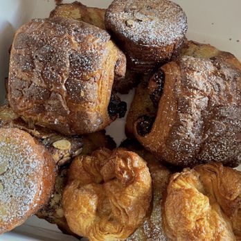 B PATISSERIE - Updated November 2024 - 7602 Photos & 3570 Reviews