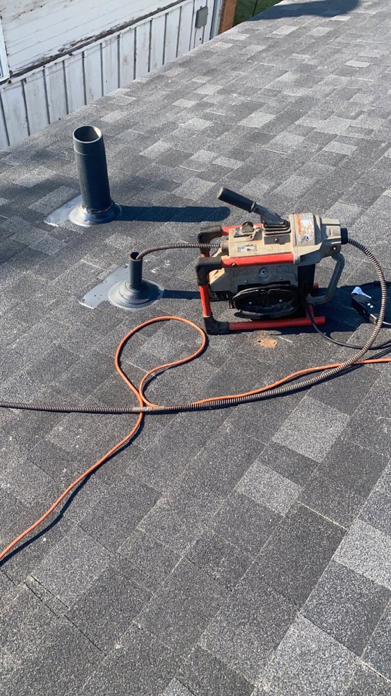 Slide of E&A Handyman and Plumbing Services