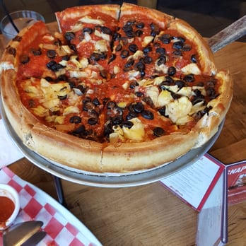 Giordano's - Super Veggie Deep dish!! - Pizza Near Me - Rosemont, Illinois