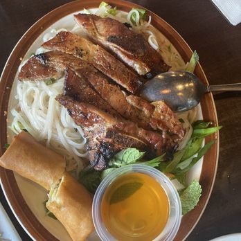 Phnom Penh House - Minty noodle salad - Cambodian Near Me - Alameda, California Phnom Penh House - Minty noodle salad - Cambodian Near Me - Alameda, California