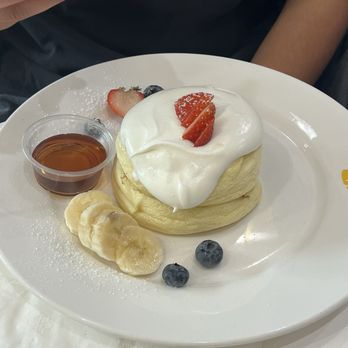 Fluffy Fluffy - Signature Souffle - Desserts Near Me - Tustin, California
