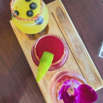 Dos Amigos Restaurant and Bar - Margarita Flight (TikTok: @justandyvu) - Mexican Near Me - Stanton, California Dos Amigos Restaurant and Bar - Margarita Flight (TikTok: @justandyvu) - Mexican Near Me - Stanton, California