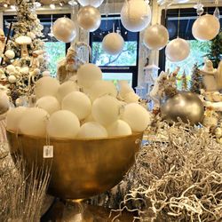 Evis Design - Shatterproof ornaments