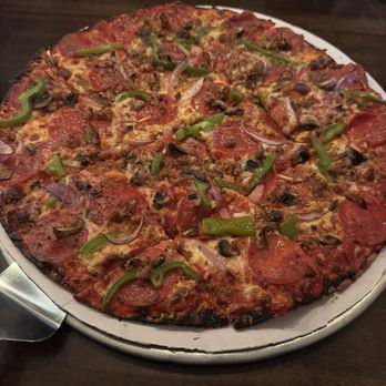 Pappo's Pizzeria - 14" PAPPO'S DELUXE - Pizza Near Me - Springfield, Missouri
