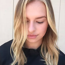 Hannah Smith Stylist