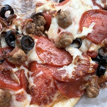 Fratelli Pizza - Pepperoni, sausage, mushroom & olives pizza - Pizza Near Me - West Wendover, Nevada Fratelli Pizza - Pepperoni, sausage, mushroom & olives pizza - Pizza Near Me - West Wendover, Nevada