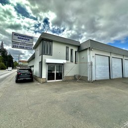 Exterior outside entrance of Lapin Auto Repair - Tacoma, Washington Exterior outside entrance of Lapin Auto Repair - Tacoma, Washington