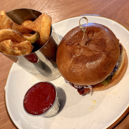 Spicy chicken sandwich