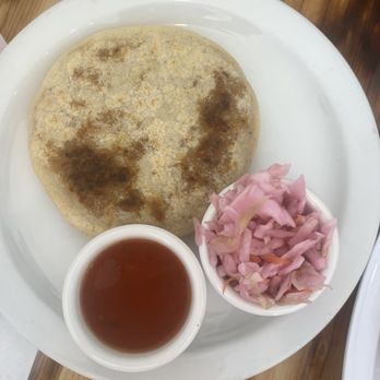 Al Chile - Pupusa revuelta - Mexican Near Me - San Francisco, California
