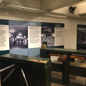New York Transit Museum - Museums Near Me - Brooklyn, New York