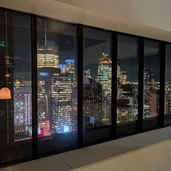 The View - View - Lounges Near Me - New York, New York