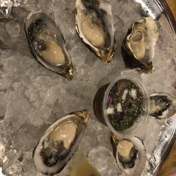 Chason's - 6 order of  Raw Oysters - Seafood Near Me - Elk Grove, California