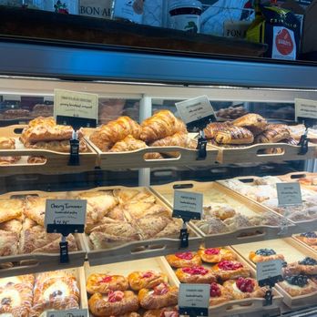 Dudley's Bakery - Lots of options! - Delis Near Me - Santa Ysabel, California