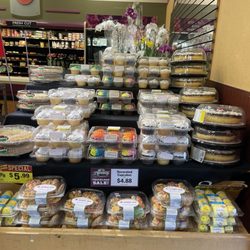 Kennie's Markets - Baked goods