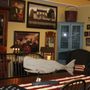 Photo of Colonial House