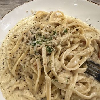 Mamma Mia - Fettuccine Alfredo with Chicken $$26.00 - Italian Near Me - Riverside, California Mamma Mia - Fettuccine Alfredo with Chicken $$26.00 - Italian Near Me - Riverside, California