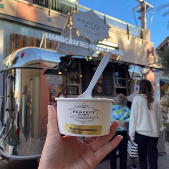 Perfect Pint - Ice Cream & Frozen Yogurt Near Me - Palm Desert, California