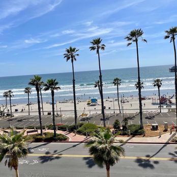 The Seabird Resort - Resorts Near Me - Oceanside, California