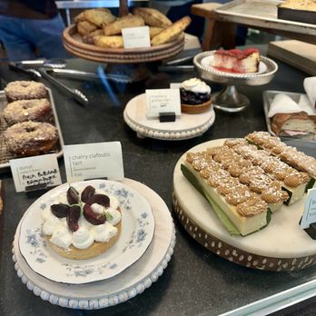 Verveine Cafe - Cafes Near Me - Cambridge, Massachusetts