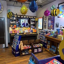Cravin's Candy Emporium