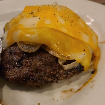 Butterbees American Grille - Chopped steak with jack cheese and Sauté mushrooms and onions - Sports Bars Near Me - Mount Orab, Ohio