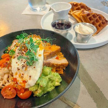 et al. - Breakfast Bowl Mochi Waffle - Breakfast & Brunch Near Me - Honolulu, Hawaii et al. - Breakfast Bowl Mochi Waffle - Breakfast & Brunch Near Me - Honolulu, Hawaii