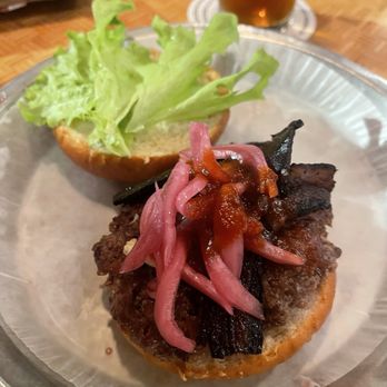 Bull City Burger and Brewery - Breweries Near Me - Durham, North Carolina