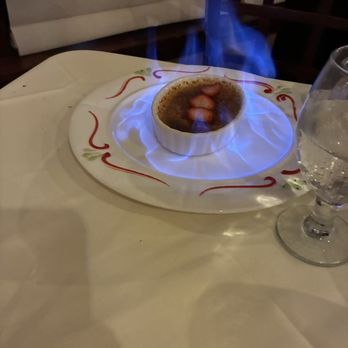Il Luogo - Pistachio crème brûlée - Italian Near Me - Lynbrook, New York
