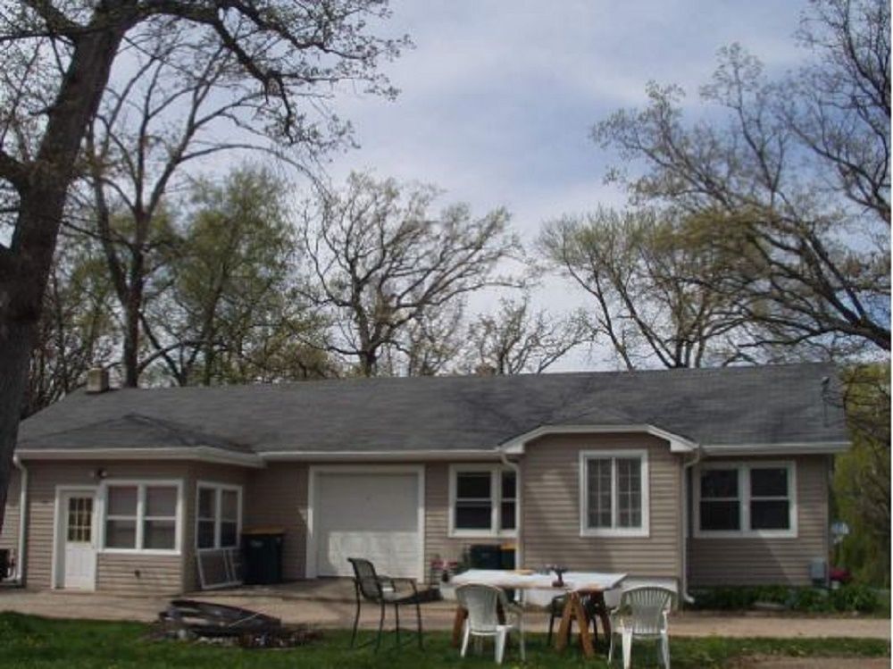 KENOSHA WINDOWS AND SIDING 4623 75th St, Kenosha, Wisconsin Windows