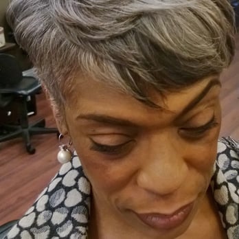 Roni Jones - Hair Stylists Near Me - Beverly Hills, California Roni Jones - Hair Stylists Near Me - Beverly Hills, California