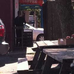 Dee's Hot Dogs - Working hard...
