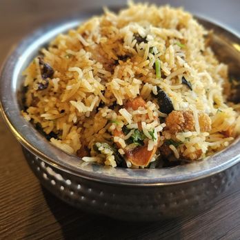Everest Chilli Pepper - Vegetable Biryani - fantastic and packed with veggies (vegan) - Himalayan/Nepalese Near Me - Roseville, California
