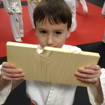 Washington Han Mu Do - Breaking boards! - Martial Arts Near Me - Maple Valley, Washington
