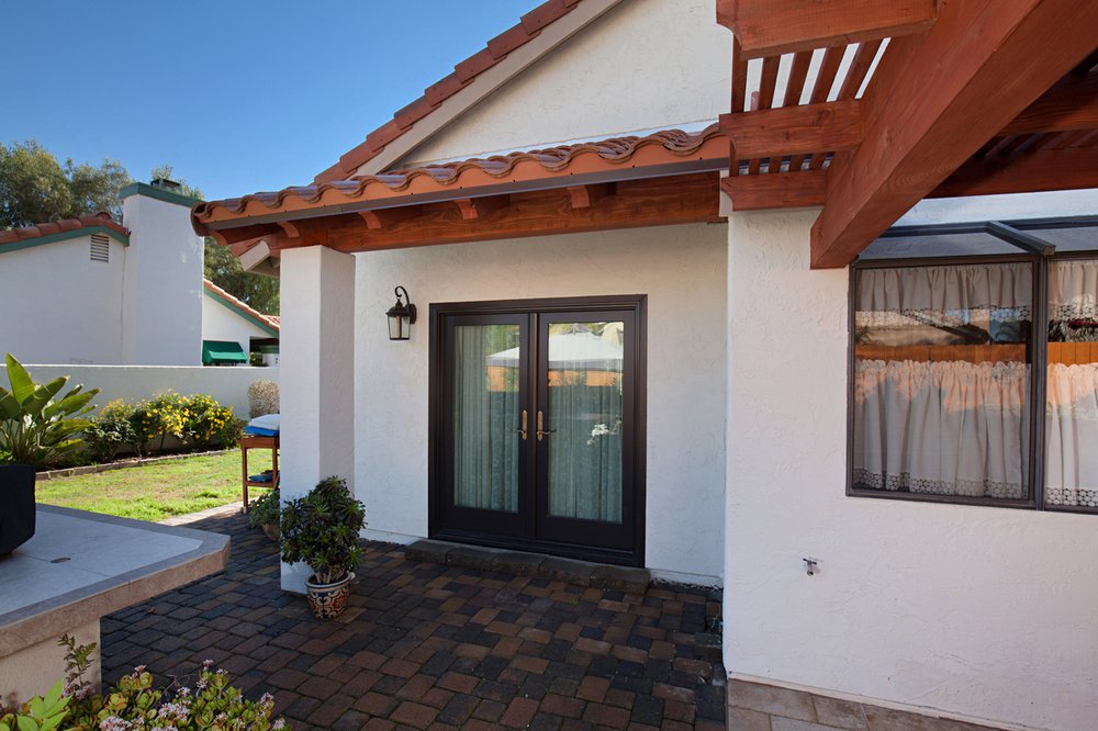 Slide of Classic Home Exteriors