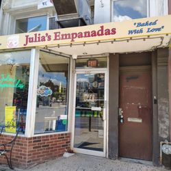 Julia's Empanadas - Outside- it's kind of a hole in the wall.