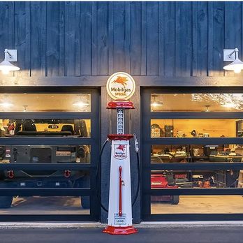 Ramirez Overhead Doors - Avante® Sleek Garage Doors - Garage Door Services Near Me - Vacaville, California Ramirez Overhead Doors - Avante® Sleek Garage Doors - Garage Door Services Near Me - Vacaville, California