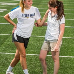 Pivot Physical Therapy - Pivot athletic trainer Katie Cicia working with a student athlete