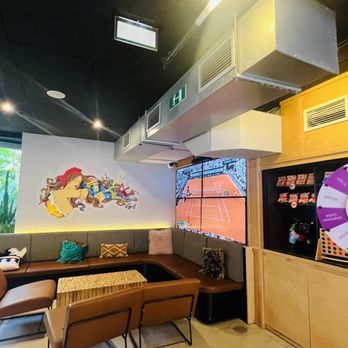 Moxy Paris Bastille - Lobby - Hotels Near Me - Paris, 75 Moxy Paris Bastille - Lobby - Hotels Near Me - Paris, 75