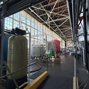 Faction Brewing - Breweries Near Me - Alameda, California