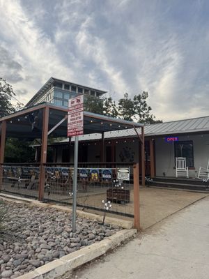 Three Star Bar by null