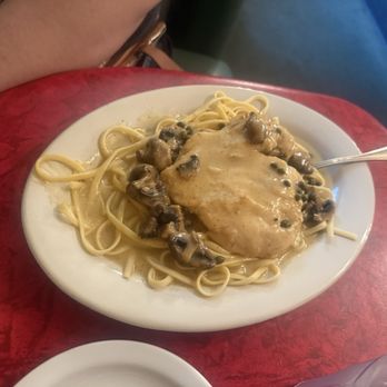 Rosa's Italian Restaurant - Chicken Piccata - Italian Near Me - Bakersfield, California