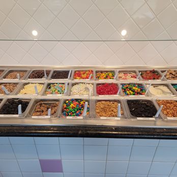Yoville Yogurt - Toppings - Ice Cream & Frozen Yogurt Near Me - Oroville, California Yoville Yogurt - Toppings - Ice Cream & Frozen Yogurt Near Me - Oroville, California