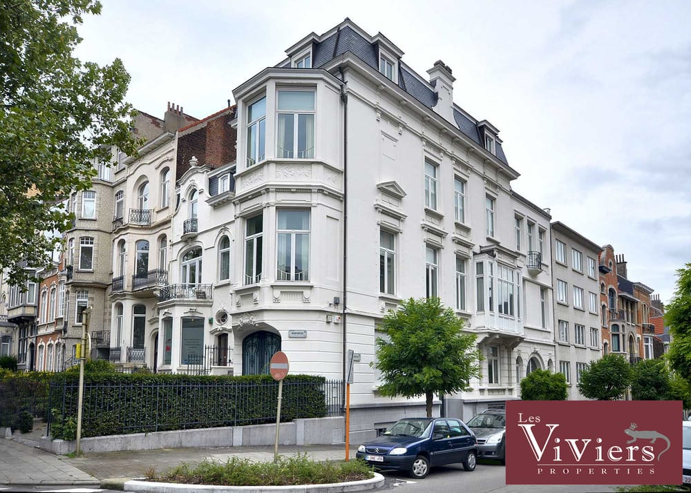 LES VIVIERS Updated April 2024 Avenue des Volontaires 102/7