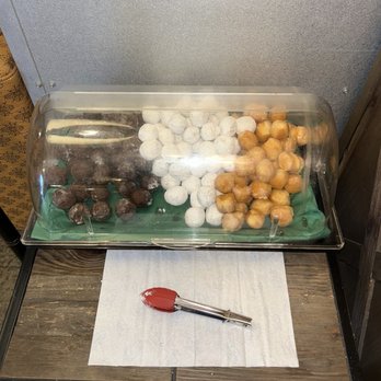 The Wash Tub - Free Doughnuts while you wait! - Car Wash Near Me - San Antonio, Texas The Wash Tub - Free Doughnuts while you wait! - Car Wash Near Me - San Antonio, Texas