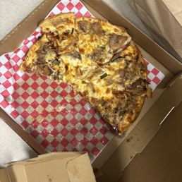 12" Kickin Kalua Pizza